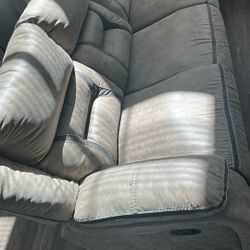 Reclining Couches 
