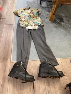 Jim Carrey Pet Detective Adult Halloween Costume (w/ boots)