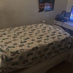 Twin bed with extra bed under