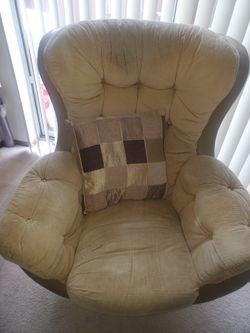 Vintage Courdory Swivel Rocker
