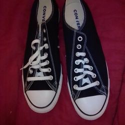 Chuck Taylor Size 10 (New w/Out box)