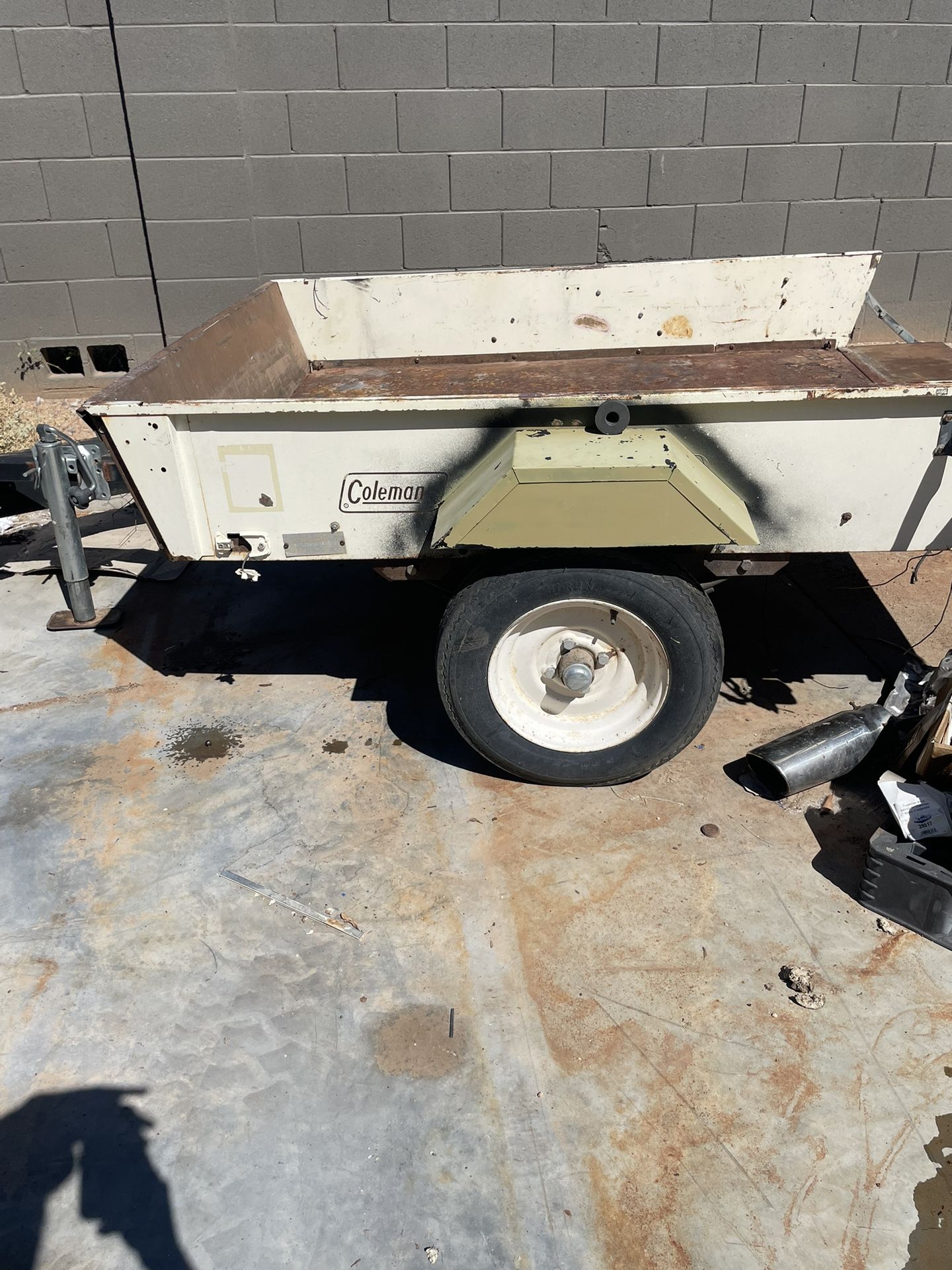 Coleman Versa Trailer Dump/tilt