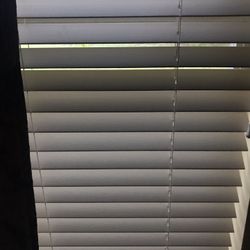 WINDOW BLINDS IN DIFFERENT SIZES L70x34, L 60x34, L37x24. Different prices $35n up Beautiful neural color. Custom