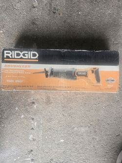 RIDGID

18V Brushless Cordless Reciprocating Saw (Tool Only)