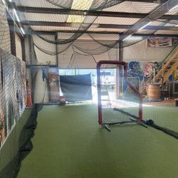 L Screen And Hitting Net