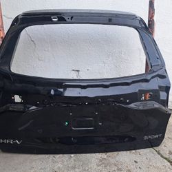 HRV Tailgate 2023 2024