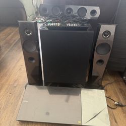 Sony BDV-N7200W 5.1 Channel 1200W Blu-ray Home Theater System