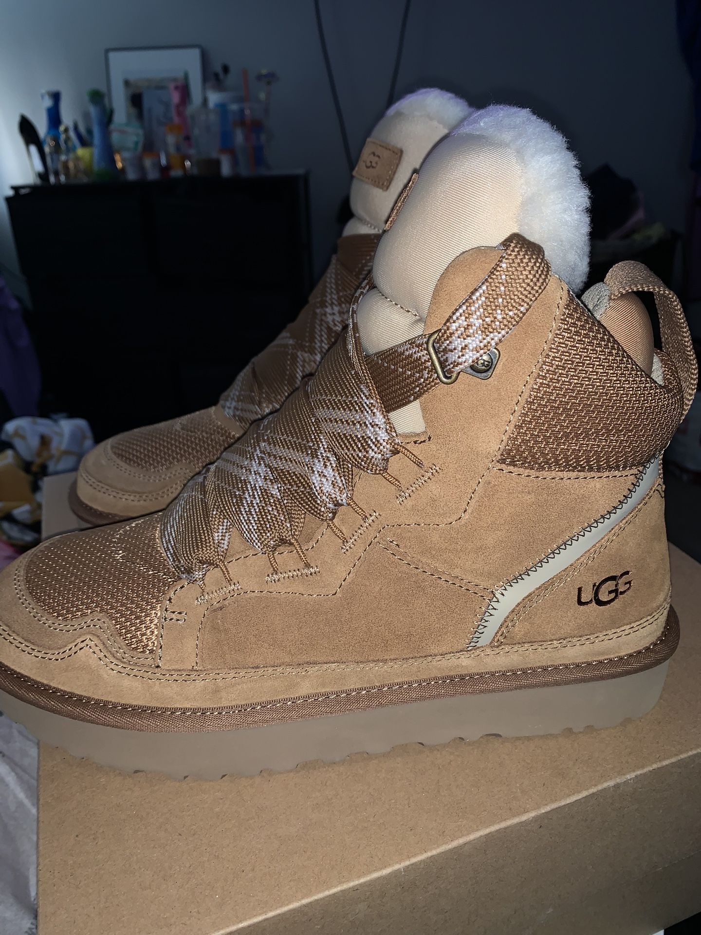 Brand New Womens side 10 UGG booties