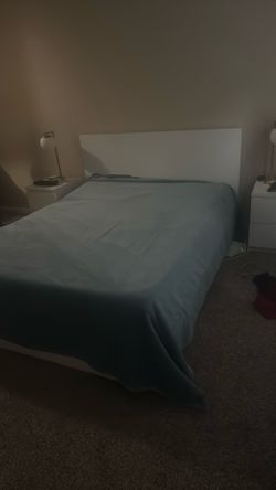 Queen Bed White