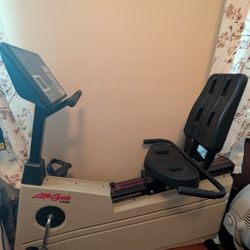 LIFE CYCLE exercise Bike 5500 series