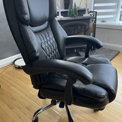 High Back Reclining Office Chair with Footrest