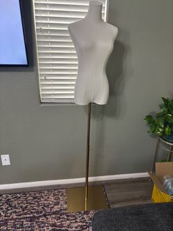 white velvet fabric female mannequin torso