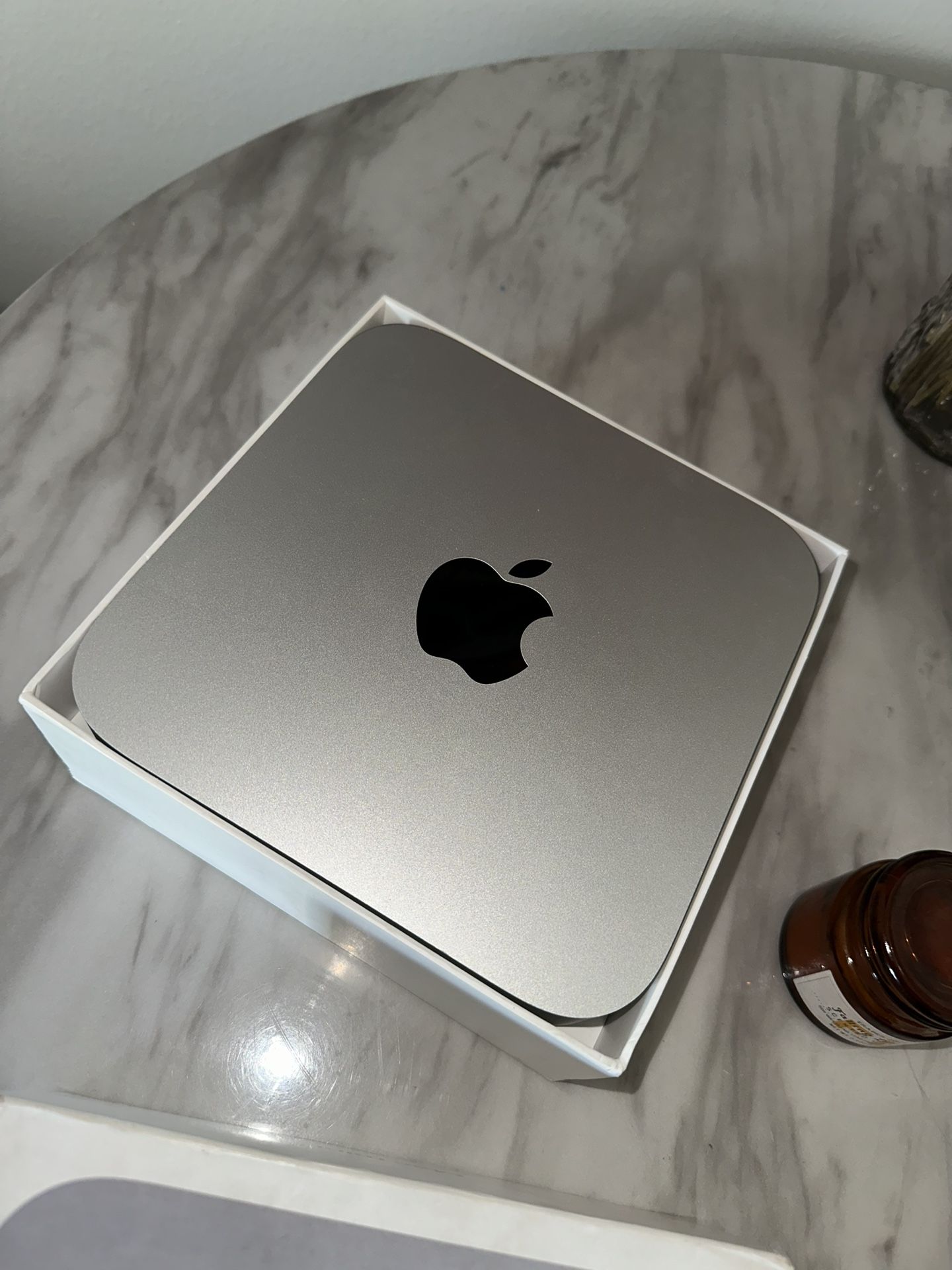 Mac Mini 16GB RAM 256 SSD 2020