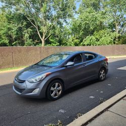 2012 Hyundai Elantra