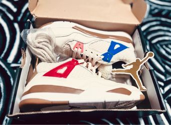 Jordan 4 RETRO’