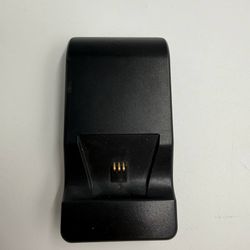 PDP Gaming Single Ultra Slim Charger System for Xbox controllers 049-008