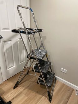 Step stool ladder