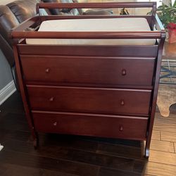 Baby Changing Table and Drawers 