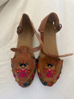 Mexican Embroidered Leather Huaraches