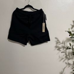 Fear of God Essentials black shorts Size XS