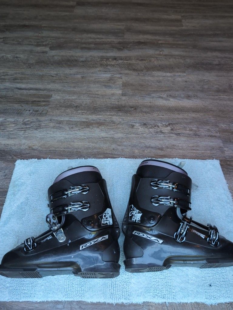 Roxa Ski Boots – Size 30.0 Mondo (BSL 359mm)