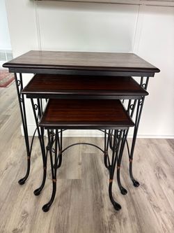 Set of 3 Nesting Tables with Metal Legs