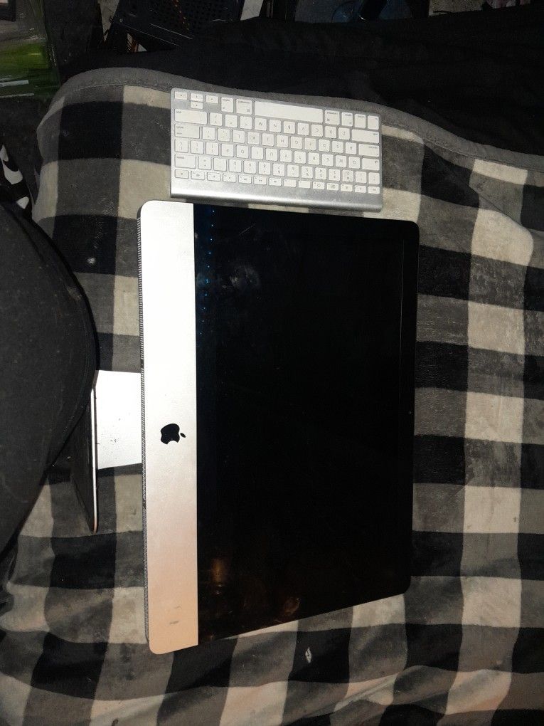 older imac no power cord or mouse 15 bucks