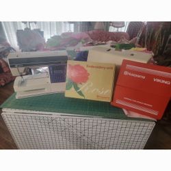 Husqvarna Rose Sewing Machine 