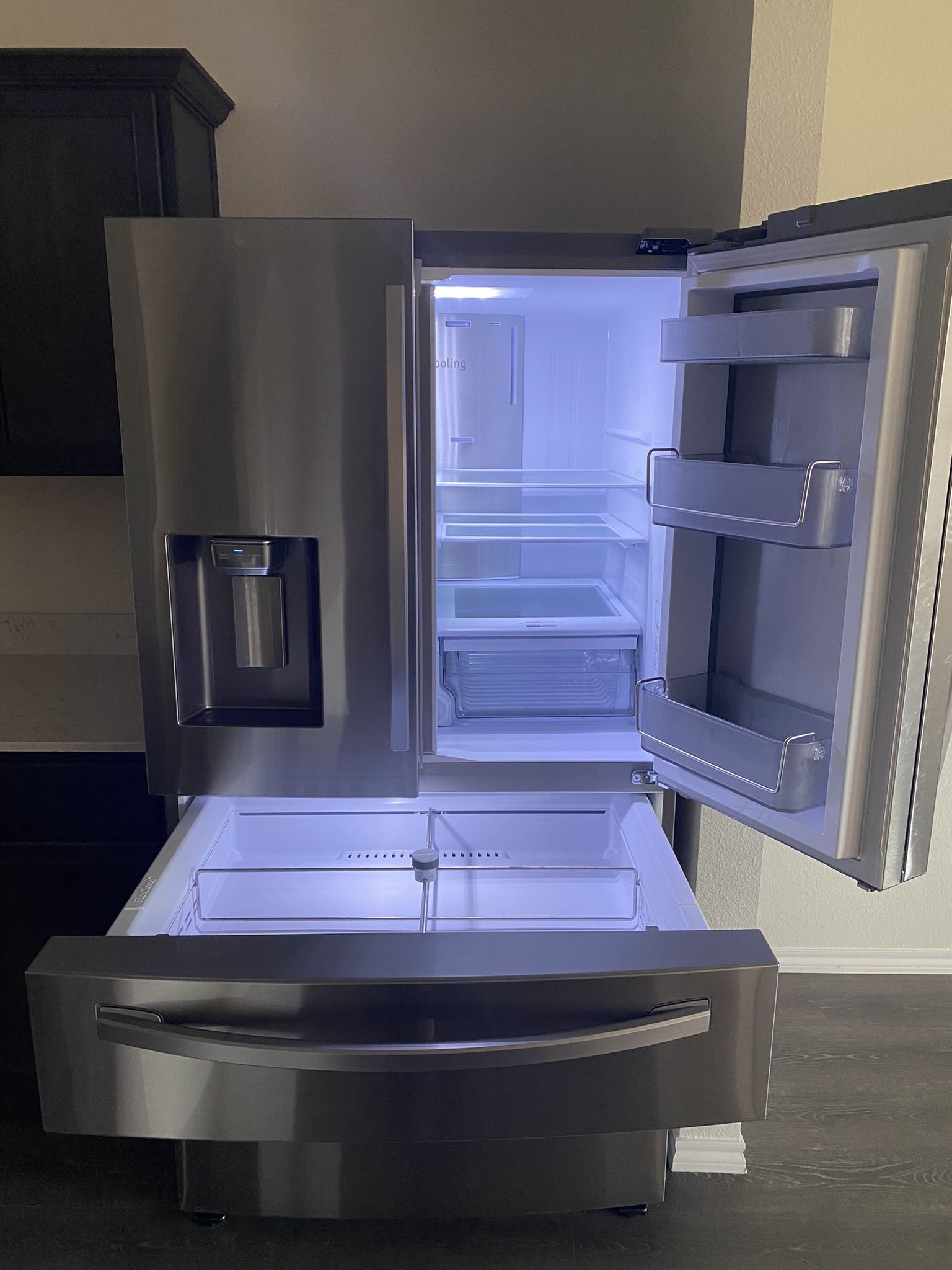 Taking Offers Brand New Fridge 2022 Model Full Size