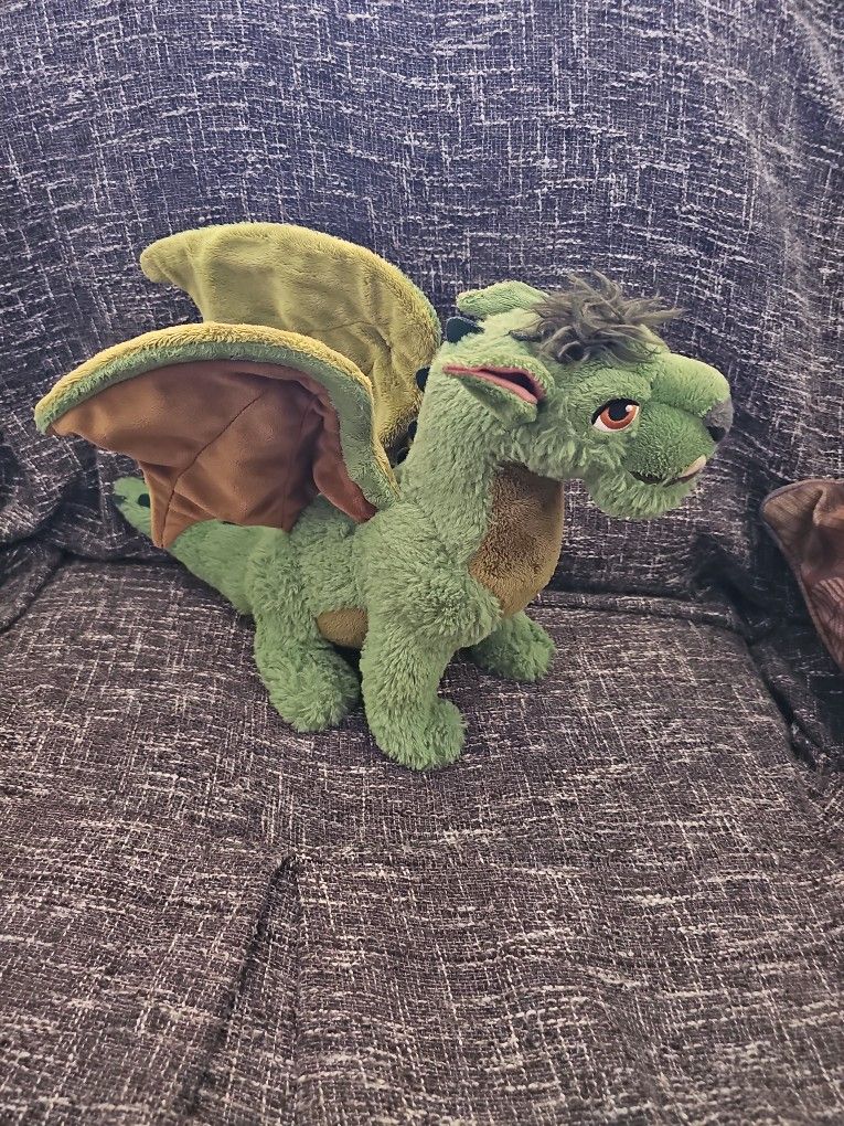 Pete's Dragon Elliot Plush Disney Store