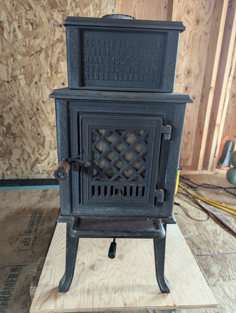 Jotul Black Bear Wood Stove
