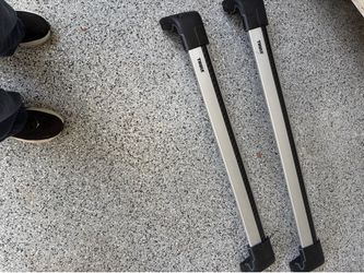 Thule Rooftop Surfboard Carrier