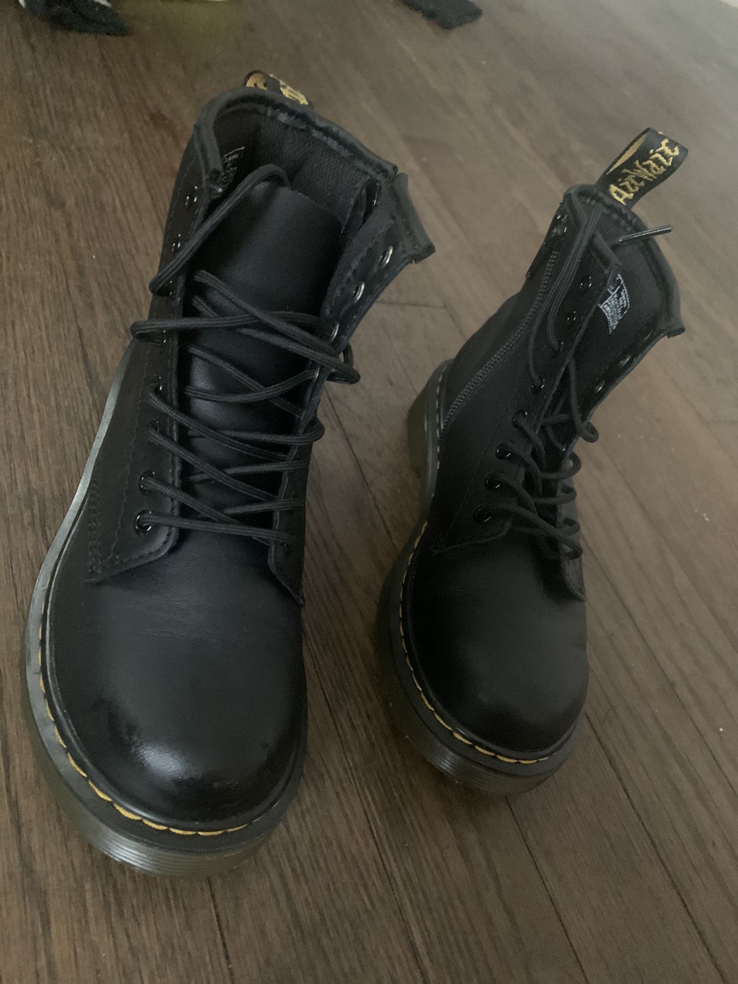 Brand New Kids Dr Martens boots size 1