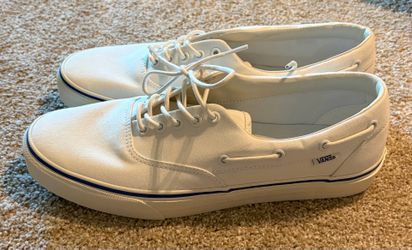 Vans Men’s White Boat Shoes Size 12