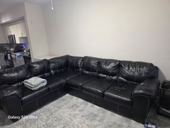Black Leather Sectional Sofa