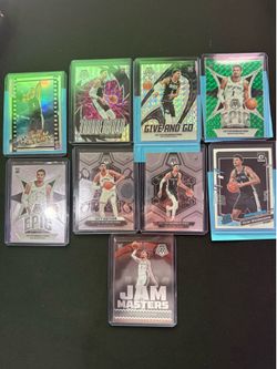 Victor Wembanyama RC lot
