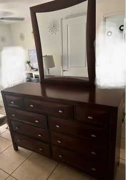 FREE FURNITURE  WITH  LITTLE CRASH