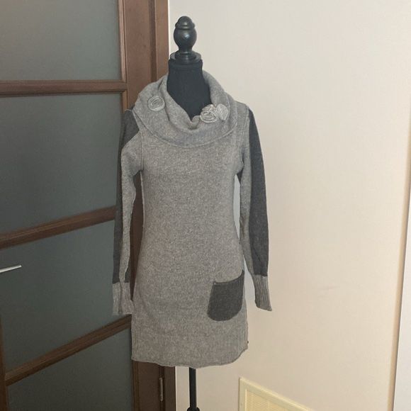 Elena Wang Dual grey tunic sweater size XS 