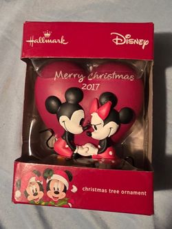 Hallmark Disney Mickey & Minnie 2017 Christmas Ornament