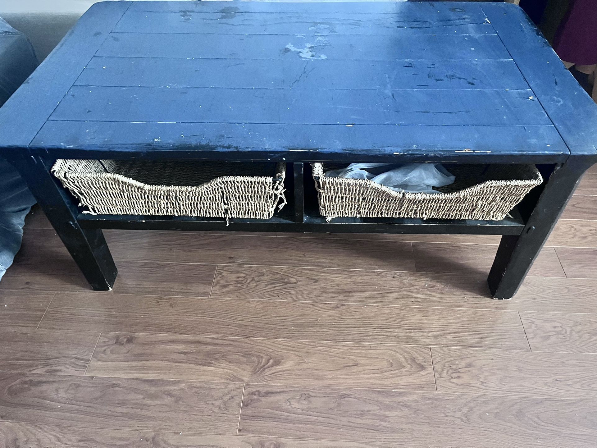 Middle Table