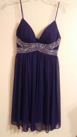 LIKE NEW~WOMENS DRESS