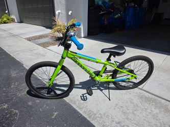 Cannondale Kids Trail 20" Bike – Excellent Condition