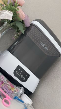 Baby bottle sterilizer