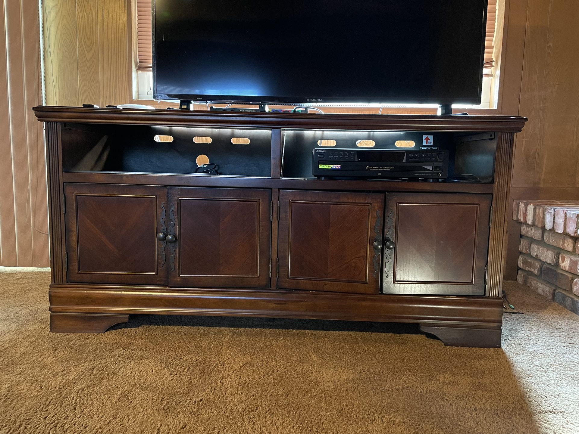 TV Stand With Dual Cabinets And Shelving Vintage