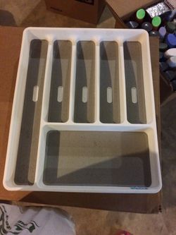Cutlery tray