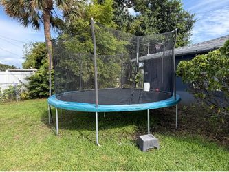 Trampoline in great condition