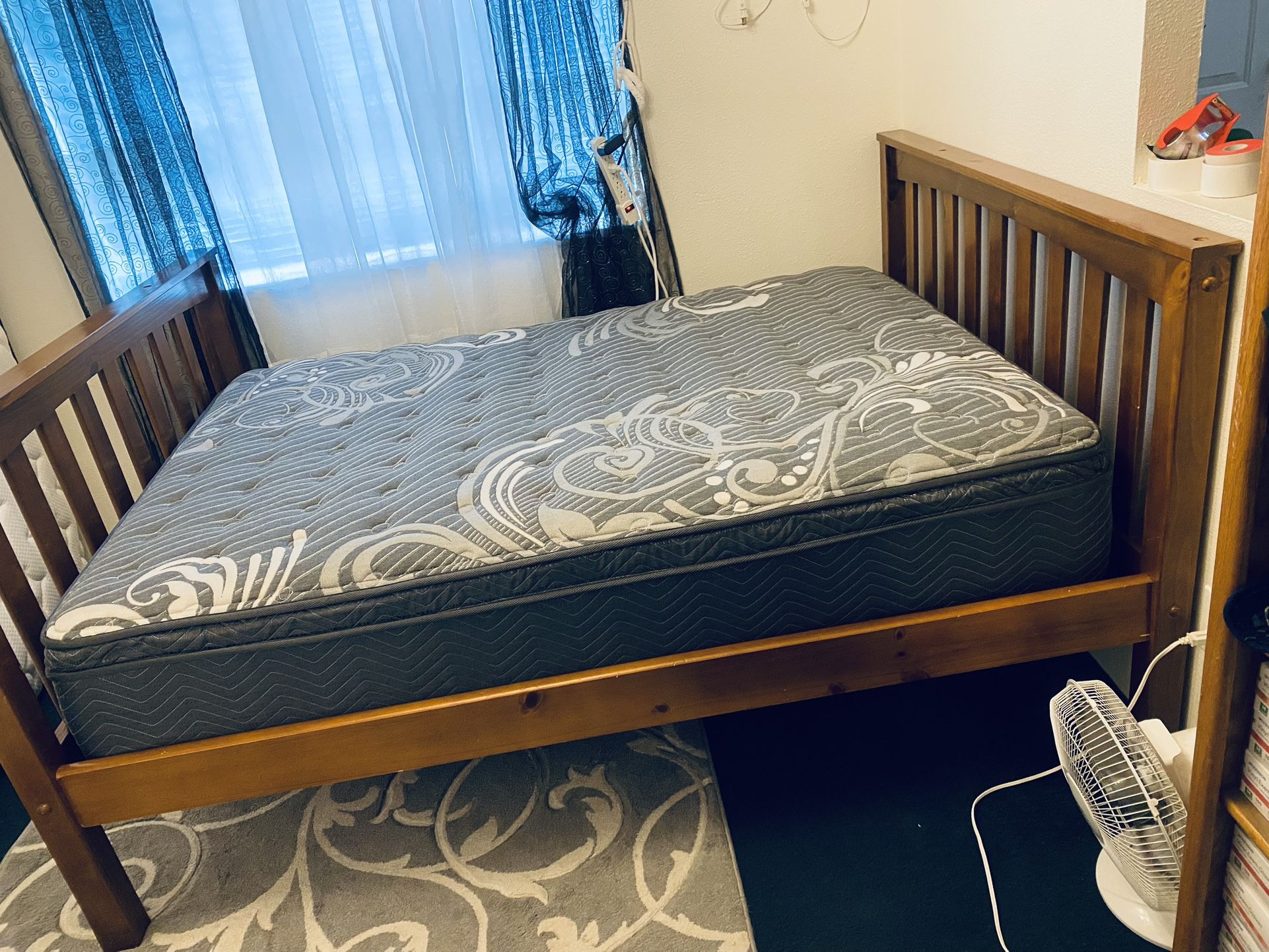 ⭐️-$$$325 to $375 camas tomano matrimonial/multiple Full size mattresses/box springs and Queen/twin size available too (box springs choice of blue or