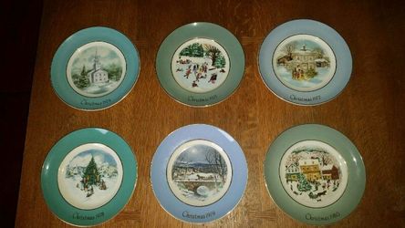 1974 thru 1980 Avon vintage Christmas plates
