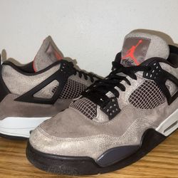 Air Jordan 4 Retro Taupe Haze DB0732-200 Size 12