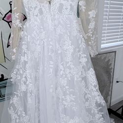 Stunning White Wedding Dress